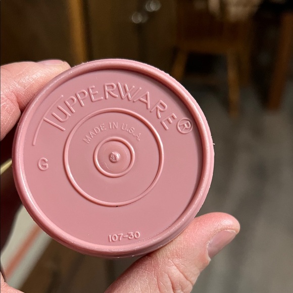 Tupperware Pink and Blue Tumblers Set - Picture 4 of 9